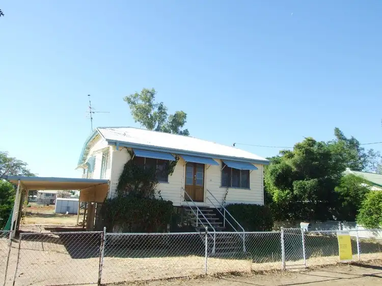 18 Wompoo Road, Longreach QLD 4730