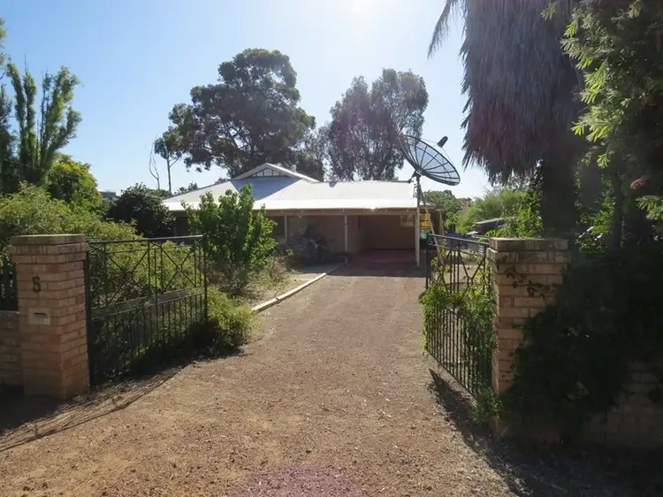 5 Raymond Road, Walliston WA 6076