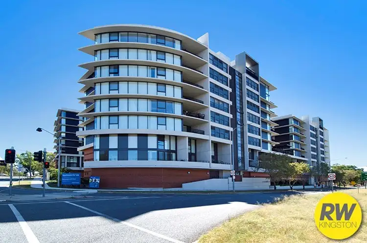 100/99 Eastern Valley Way, Belconnen ACT 2617