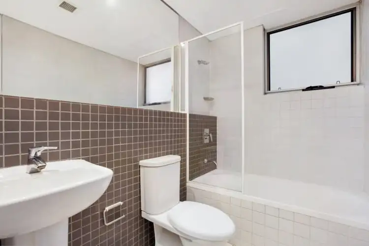 Seventh view of Homely apartment listing, 8/129-133 Spit Road, Mosman NSW 2088