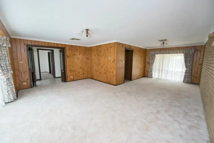 Sixth view of Homely house listing, 35 Parkview Drive, Swan Hill VIC 3585