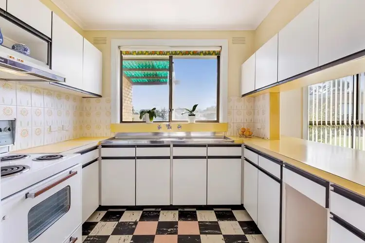 Fifth view of Homely house listing, 1 Oakleigh Street, Oakleigh East VIC 3166