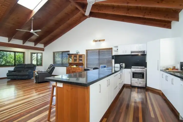 14 Ribbon Avenue, Port Douglas QLD 4877