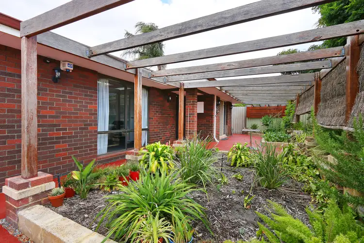 Second view of Homely house listing, 6 Harvey Close, Gosnells WA 6110