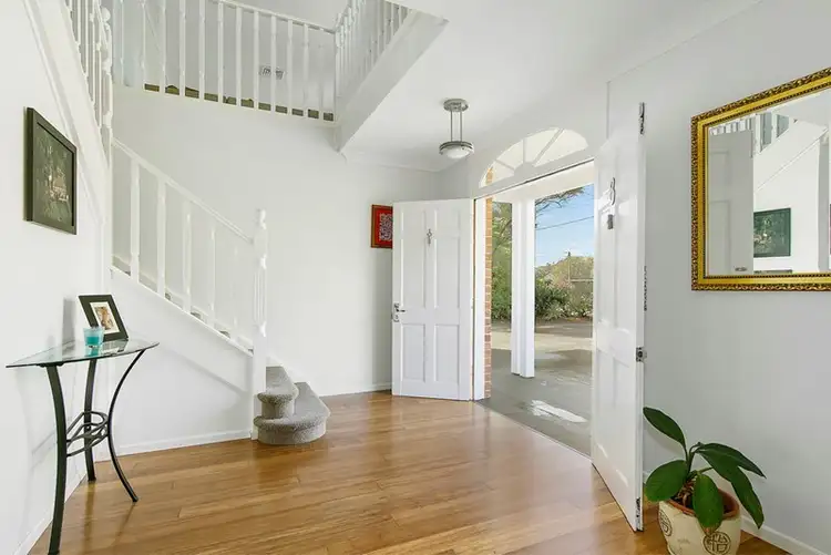 Fifth view of Homely house listing, 8 Jessica Gardens, St Ives NSW 2075