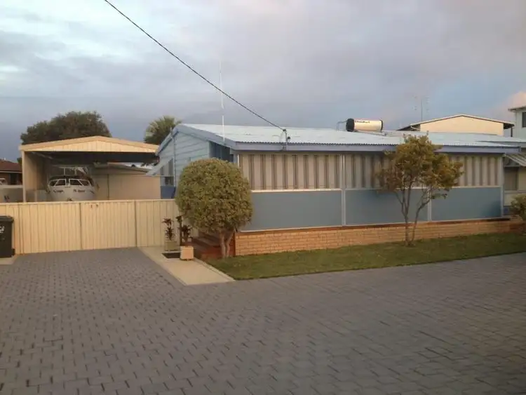 39 Cordoba Way, Cervantes WA 6511