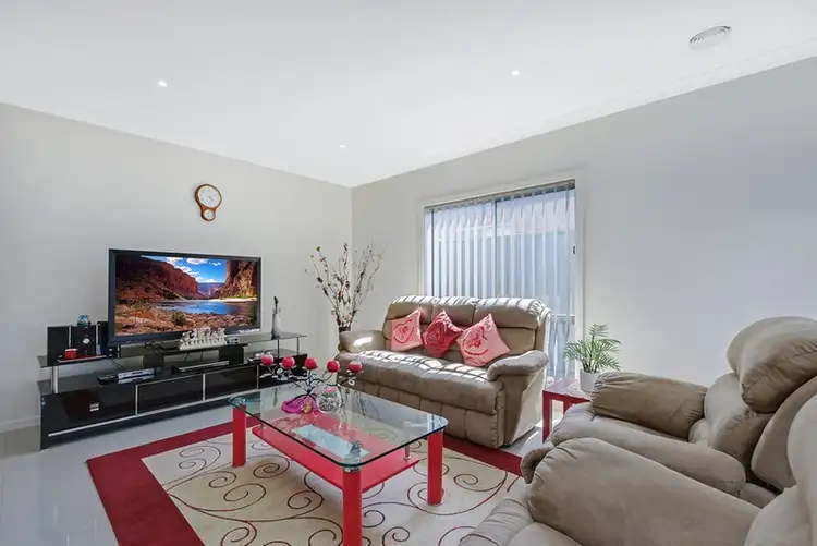 Fifth view of Homely house listing, 102 Allumba Way, Epping VIC 3076
