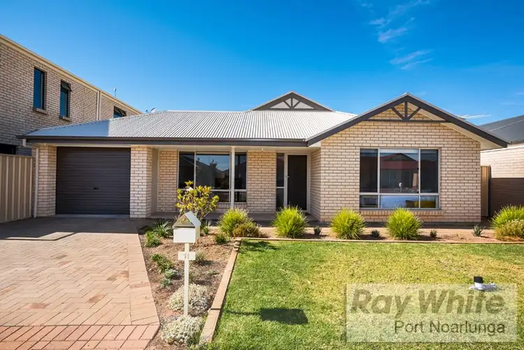 11 Knot Court, Seaford Meadows SA 5169