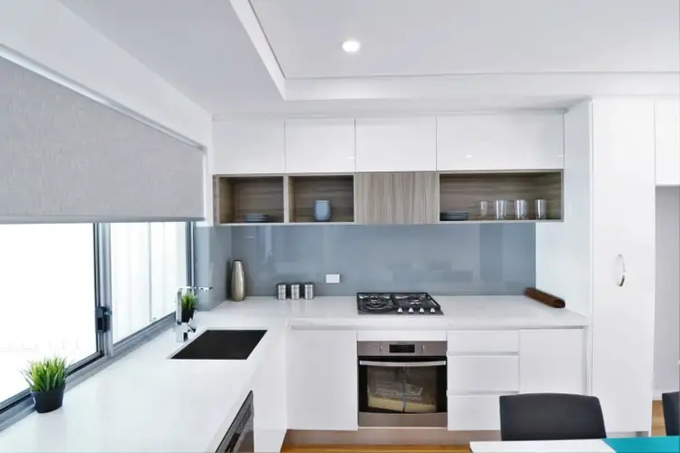 Fifth view of Homely house listing, 2/102 Birdwood Road, Innaloo WA 6018