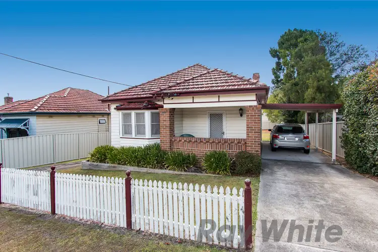 13 Chalmers Road, Wallsend NSW 2287