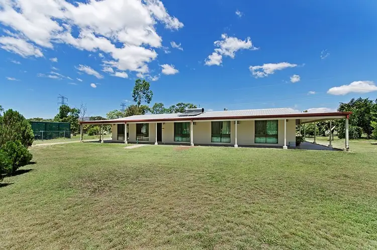 6 Bernborough Court, Kelso QLD 4815