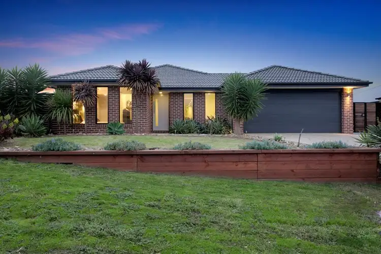 5 Emily Place, Hastings VIC 3915