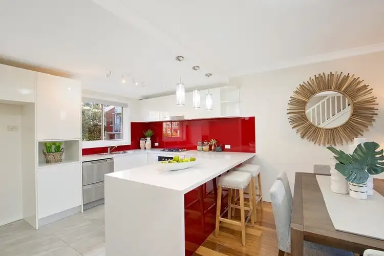 Fourth view of Homely townhouse listing, 2 Reddish Close, Lane Cove NSW 2066