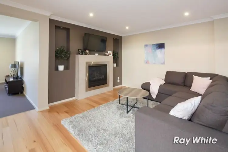 Sixth view of Homely house listing, 26 Pipetrack Circuit, Cranbourne East VIC 3977