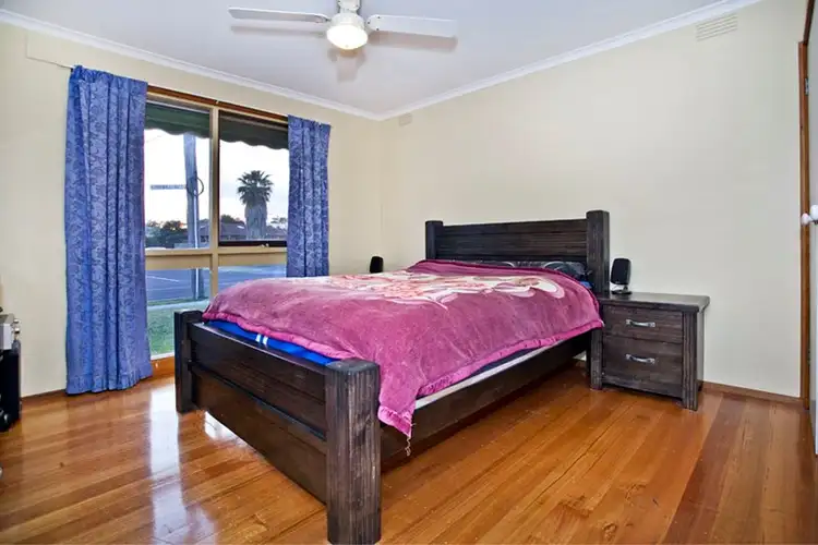 Seventh view of Homely house listing, 15 Kirribilli Avenue, Keysborough VIC 3173
