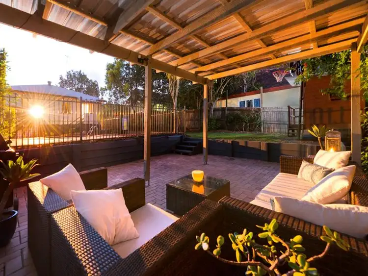 Second view of Homely house listing, 32 Palmer Street, Greenslopes QLD 4120