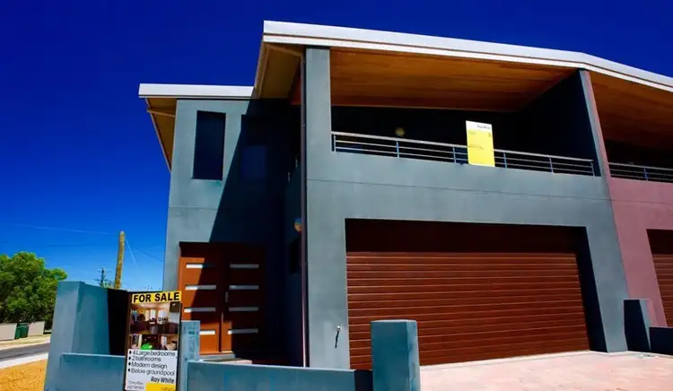 4/52 Smith Street, Kalbarri WA 6536