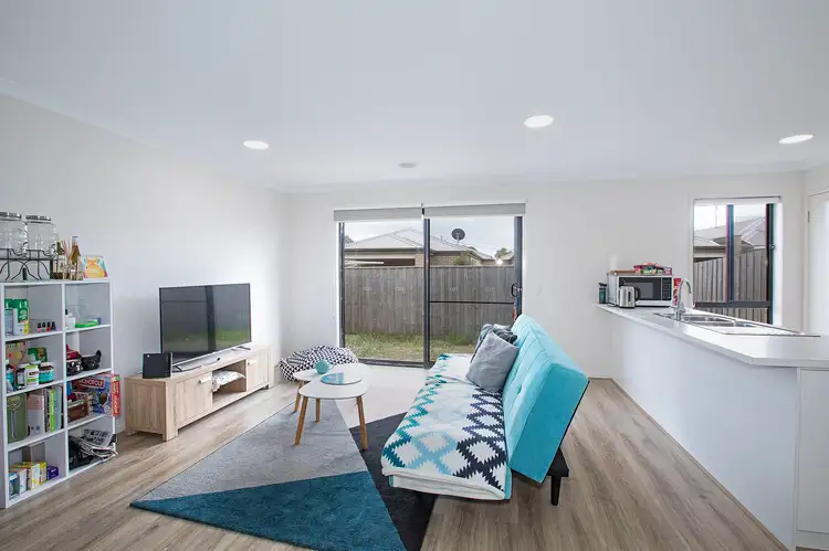 Third view of Homely house listing, 1/40 Chandos Court, St Albans Park VIC 3219