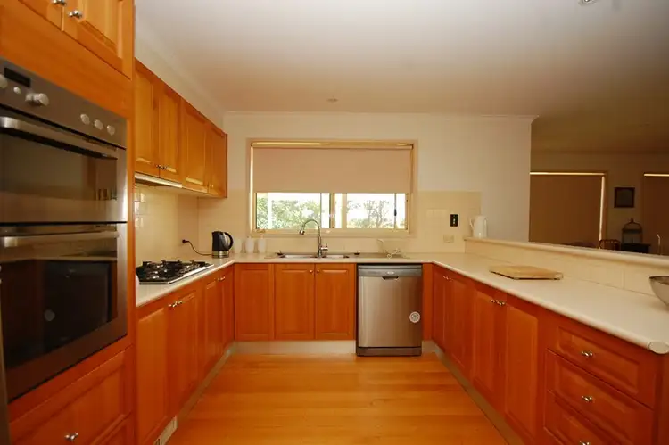 Sixth view of Homely house listing, 2 Candice Place, Lake Wyangan NSW 2680