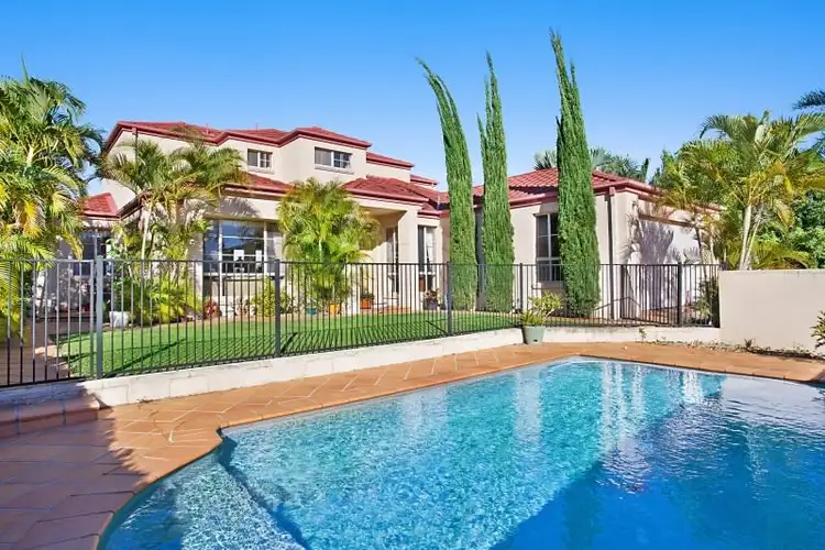 10 Delungra Street, Broadbeach Waters QLD 4218