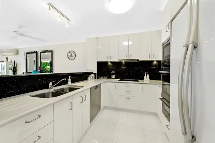 Fifth view of Homely apartment listing, 8/100 Cotlew Street East, Southport QLD 4215