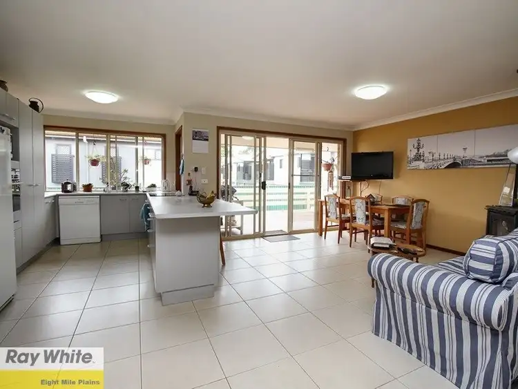 Third view of Homely house listing, 4 Ngumi Court, Eight Mile Plains QLD 4113
