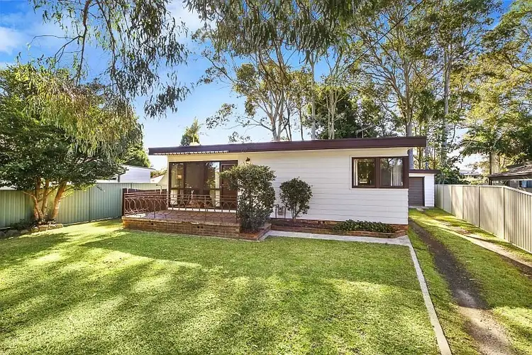 Main view of Homely house listing, 5 Lorraine Avenue, Berkeley Vale NSW 2261