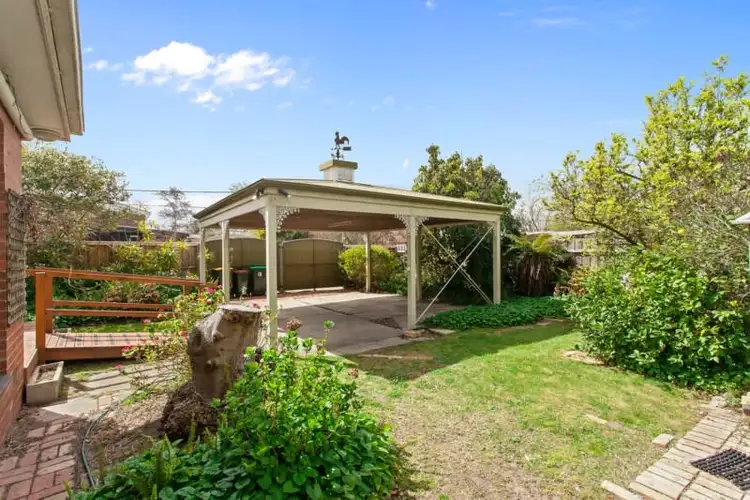 Fifth view of Homely house listing, 10 Wards Grove, Bentleigh East VIC 3165