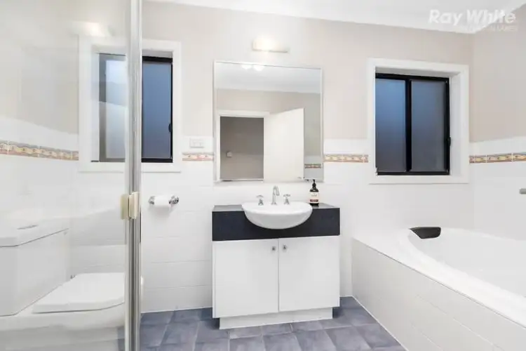 Sixth view of Homely house listing, 3 Hatteras Court, Patterson Lakes VIC 3197