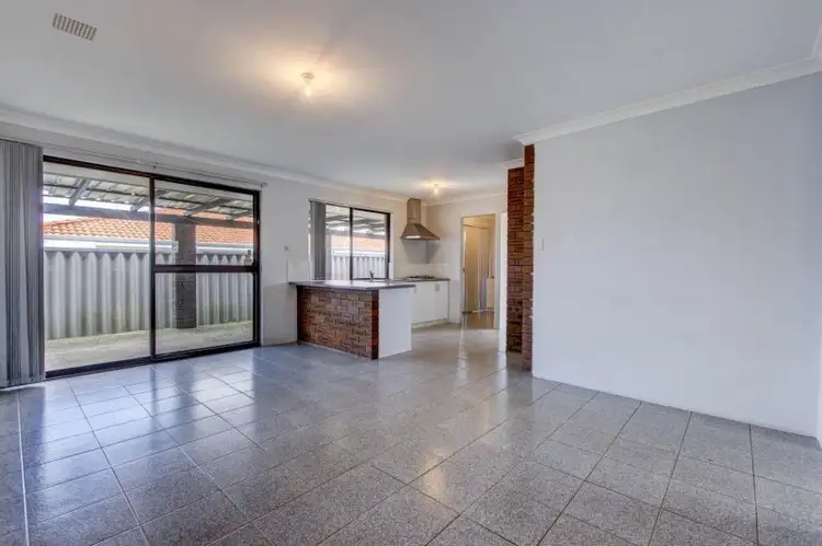2 Giles Place, Mirrabooka WA 6061