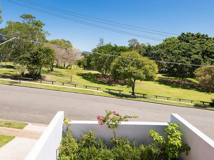 Second view of Homely house listing, 48 Royal Terrace, Hamilton QLD 4007
