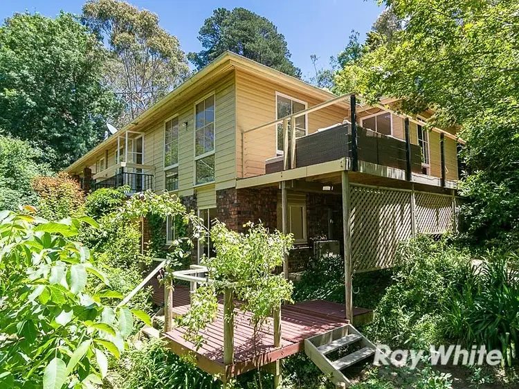 1 Renown Avenue, Crafers West SA 5152