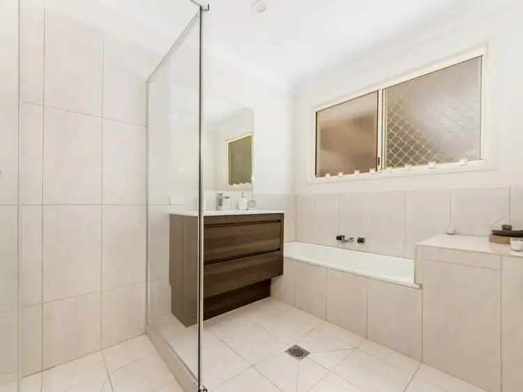 Sixth view of Homely house listing, 25 Renfrew Drive, Highland Park QLD 4211