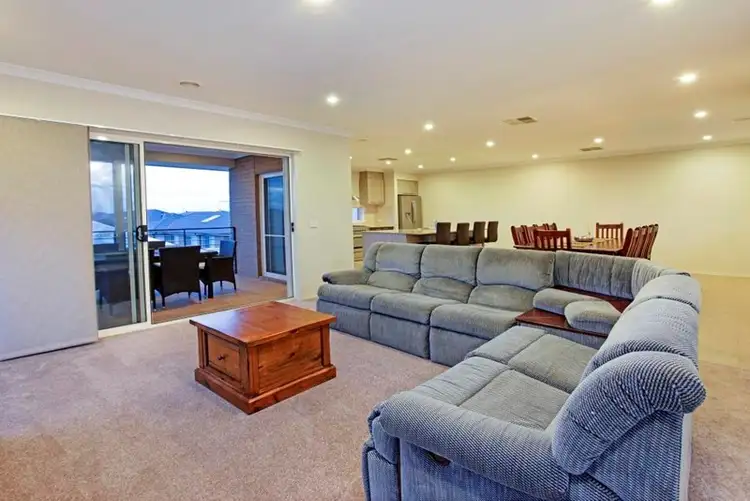 35 Nankeen Avenue, Lara VIC 3212