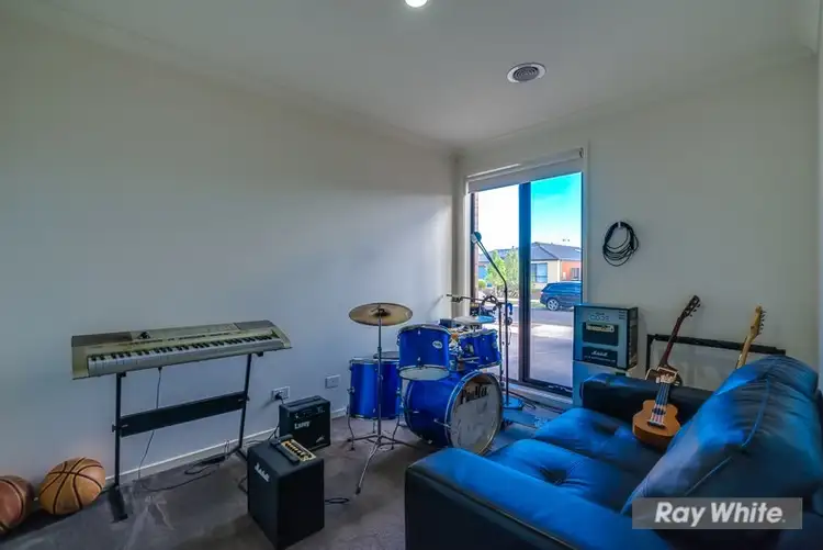 Fifth view of Homely house listing, 8 Springleaf Road, Tarneit VIC 3029