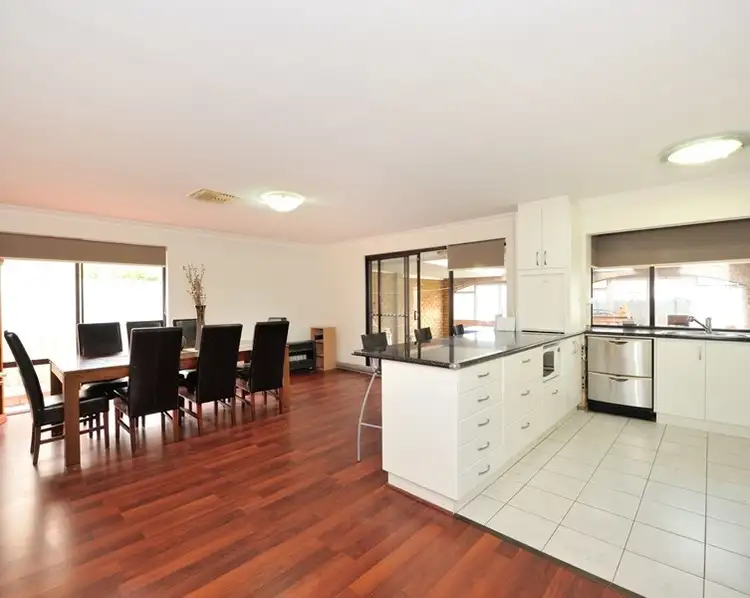 9 San Domingo Close, Safety Bay WA 6169