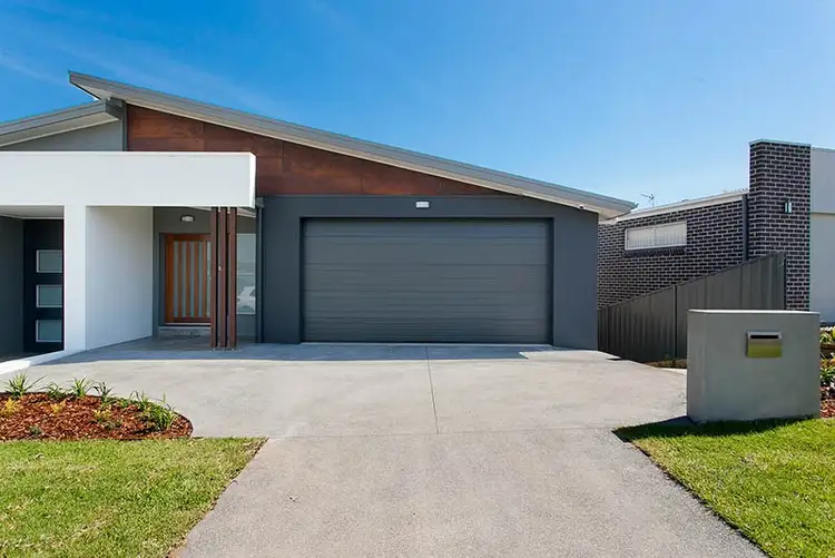 12 Foster Road, Flinders NSW 2529