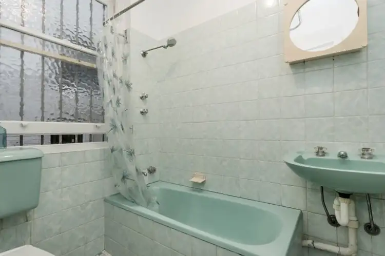 Fifth view of Homely studio listing, 2/225 Darlinghurst Road, Darlinghurst NSW 2010