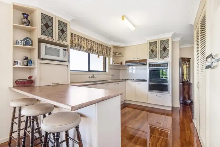 Second view of Homely house listing, 5 Echuca Crescent, Banora Point NSW 2486