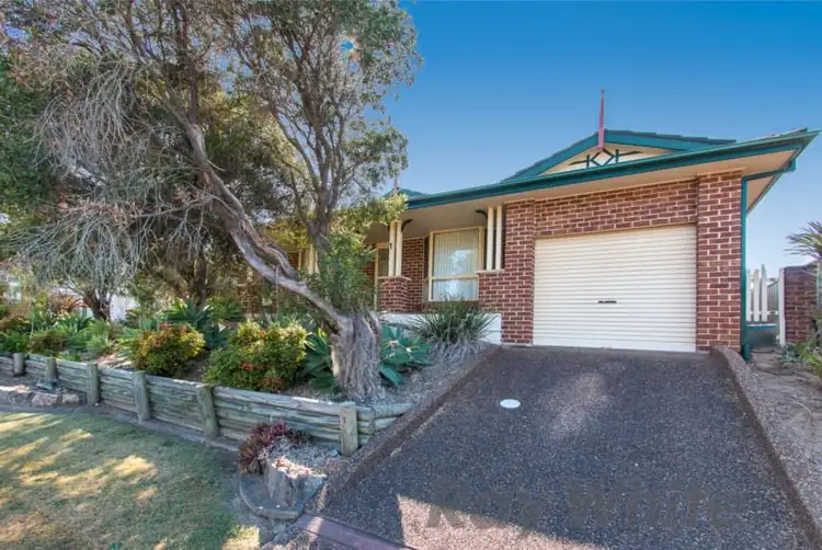 1/19 Floribunda Close, Warabrook NSW 2304