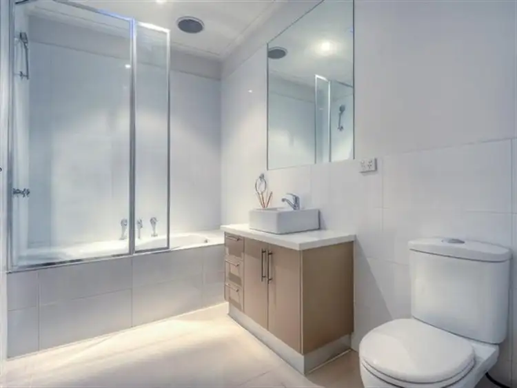 Fifth view of Homely unit listing, 2B Palm Avenue, Reservoir VIC 3073