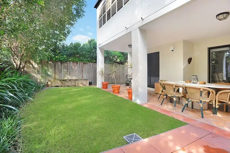 2/60 Dobson Street, Ascot QLD 4007