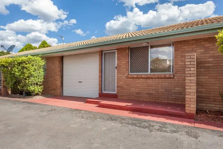 2/6 Phillip Street, East Toowoomba QLD 4350
