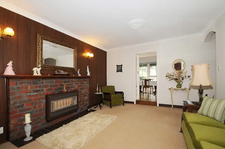 Fifth view of Homely house listing, 1 Roche Court, Oakleigh South VIC 3167