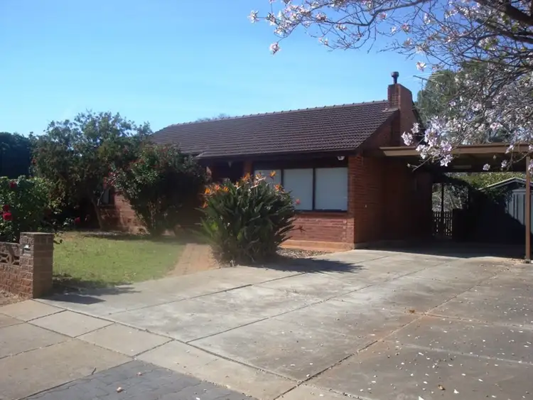 4 Upton Street, Elizabeth Vale SA 5112