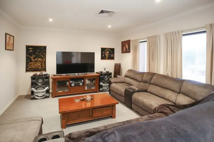 Second view of Homely house listing, 4 Orlando Court, Mildura VIC 3500