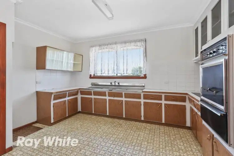 Fourth view of Homely house listing, 5 Towerhill Drive, Lara VIC 3212