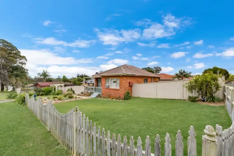 40 Lantana Street, Macquarie Fields NSW 2564