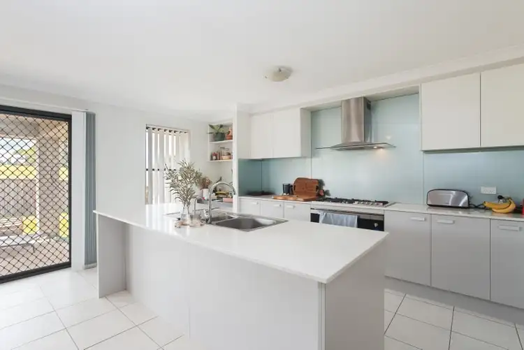 15 Dunnart Street, Aberglasslyn NSW 2320
