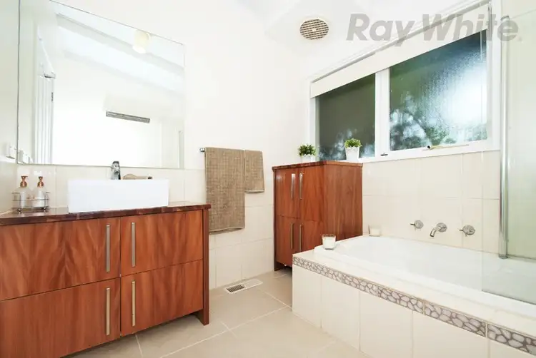 Fourth view of Homely unit listing, 7A TARONGA Crescent, Croydon VIC 3136